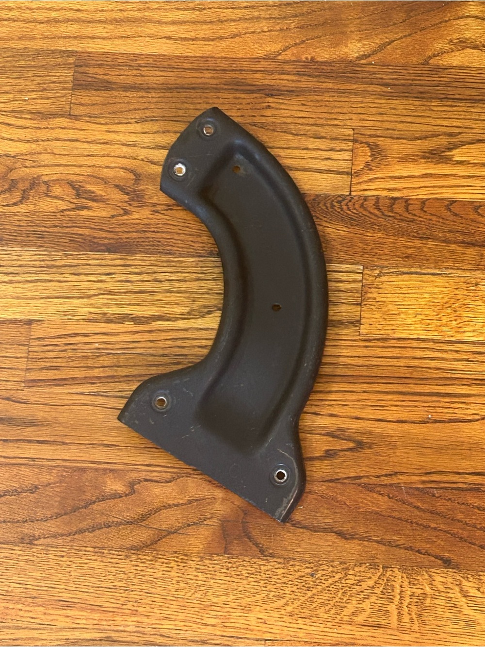 Left Front Fender Support Brace Bracket
GM OEM 15175650 / 15709453 1999–2007
Che
